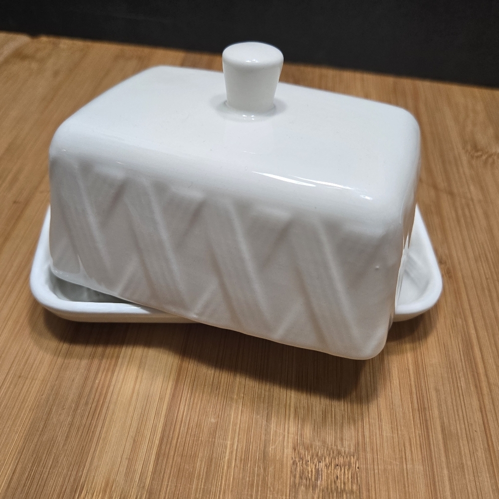 THL Ceramic Farm House Butter Dish, wide width butter server storage